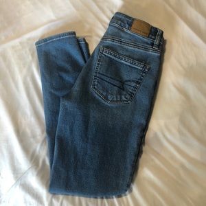 American Eagle Mom Jeans